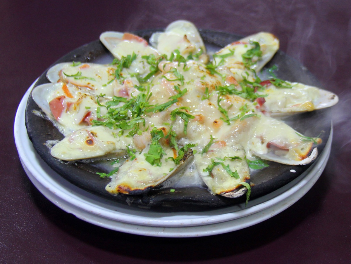 Machas gratinadas a la parmesana
